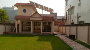 Chanda Mehal Guest House